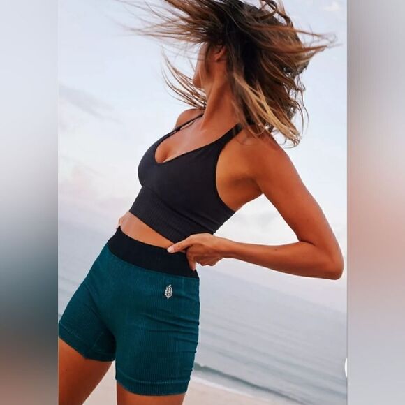 FP Movement Pranja Shorts, Alaskan Night High-Rise | XL - Picture 1 of 9